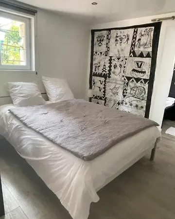 Nocleg ze śniadaniem D'hotes La Pastourelle Centre Royan