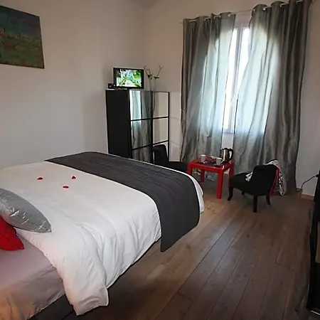 D'hotes La Pastourelle Centre 4*