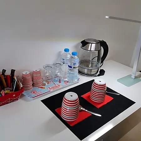 D'hotes La Pastourelle Centre Bed & Breakfast 4*