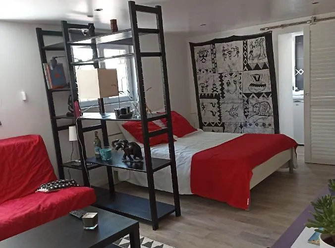 Bed and breakfast D'hotes La Pastourelle Centre 4*