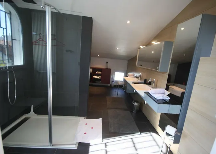 Bed and breakfast D'hotes La Pastourelle Centre 4*