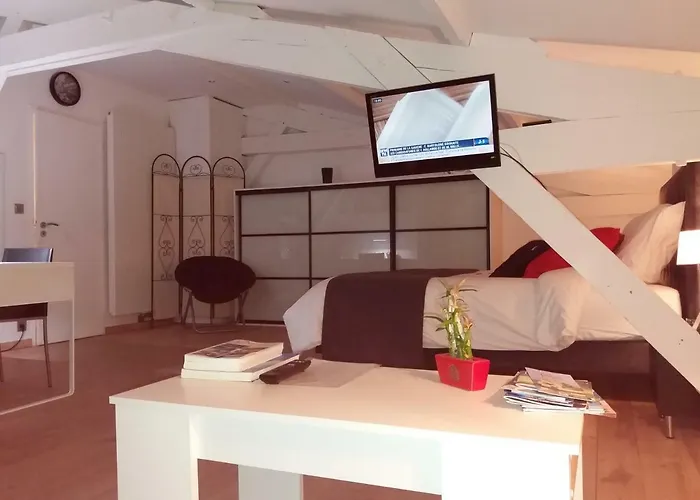 D'hotes La Pastourelle Centre Bed and breakfast Royan